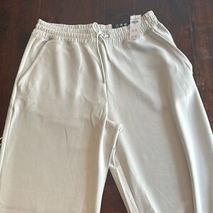 Hollister Gilly   Hicks, cool down beige warm-ups size extra large XL NWT